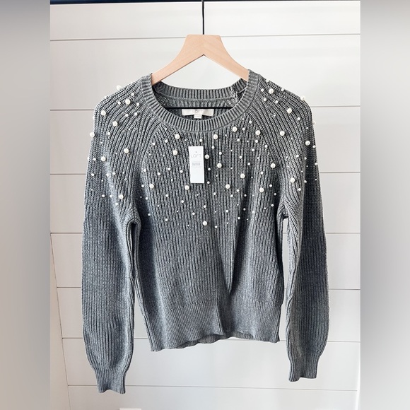 LOFT Sweaters - LOFT Gray Sweater with Pearl Details